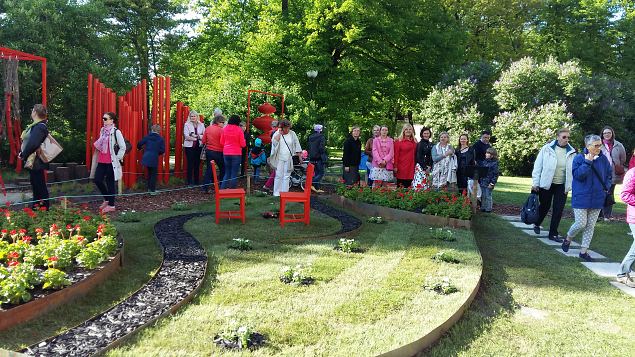   Tallinna Kopli Ametikooli aianduseriala �pilased Tallinna Lillefestivalil 2016