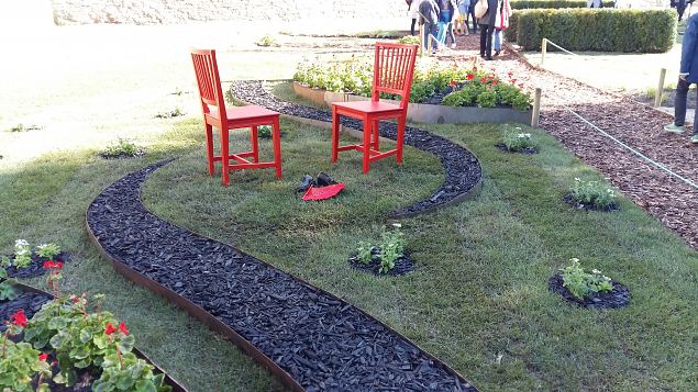   Tallinna Kopli Ametikooli aianduseriala �pilased Tallinna Lillefestivalil 2016