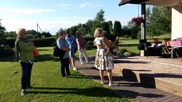   Aiakujunduse koolitus Harku vallas, K�tke k�las, Jaanisauna talus 19.07.2017