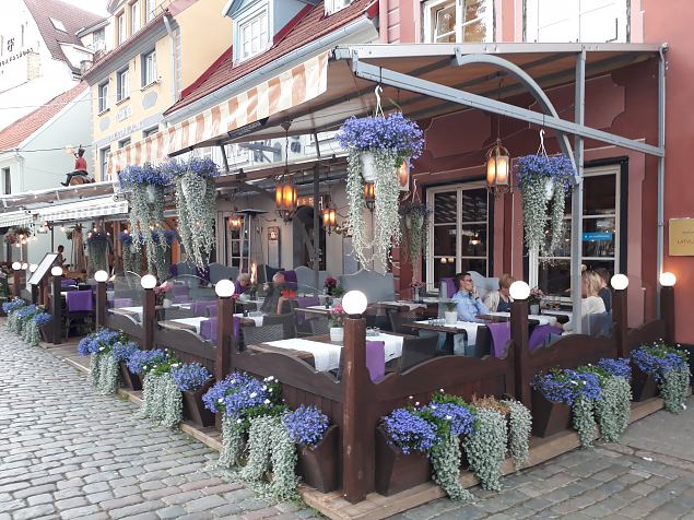   Riia vanalinna haljastus juuli 2019