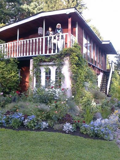   MT� Rannam�isa Ettev�tlikud Naised-Laulasmaa koduaia k�lastus 21.08.14