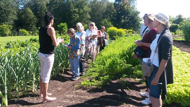   Praktiline �ppep�ev ''Taimekaitse, kahjurite t�rje looduslike vahenditega'' 15.08.15